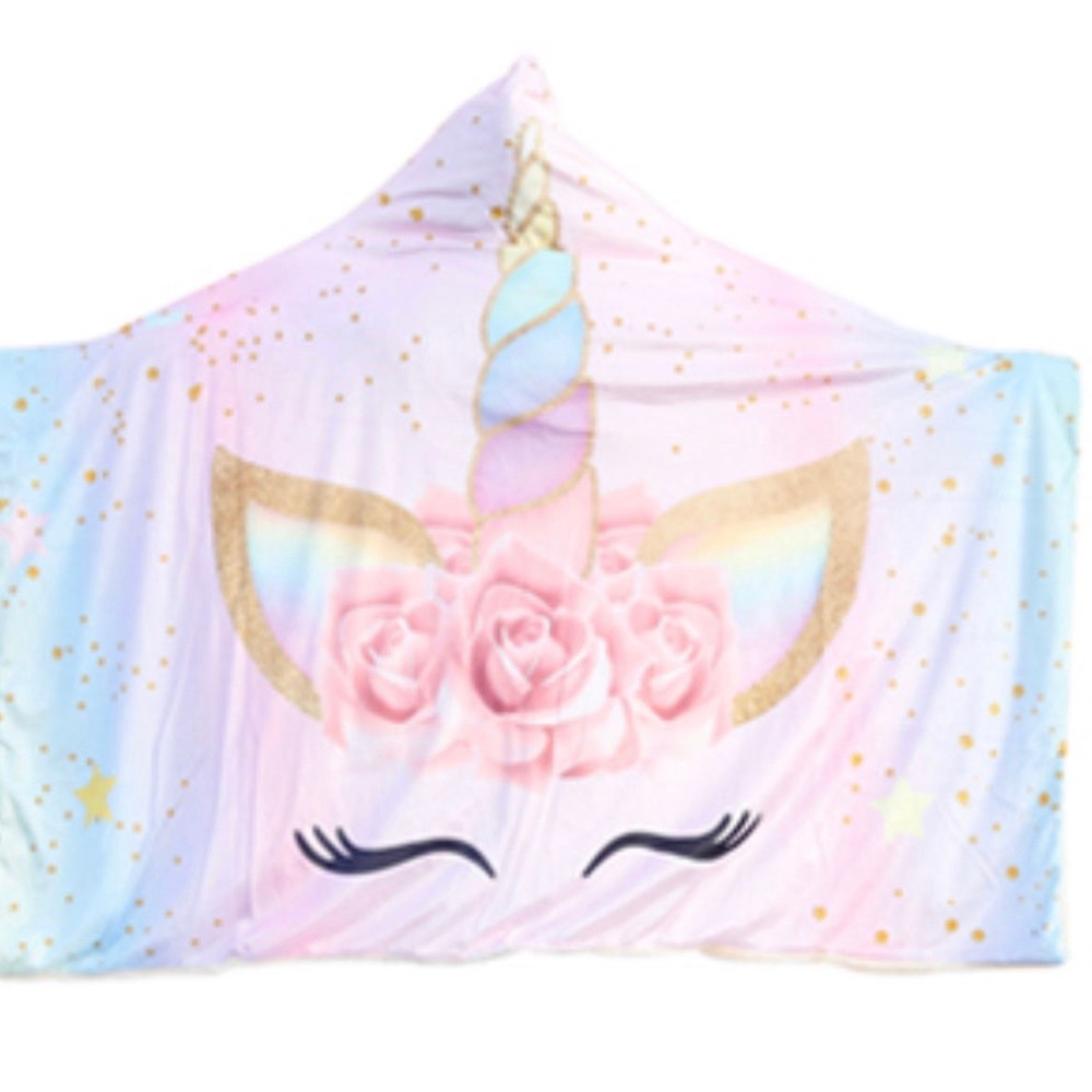Hooded Sherpa Blanket unicorn